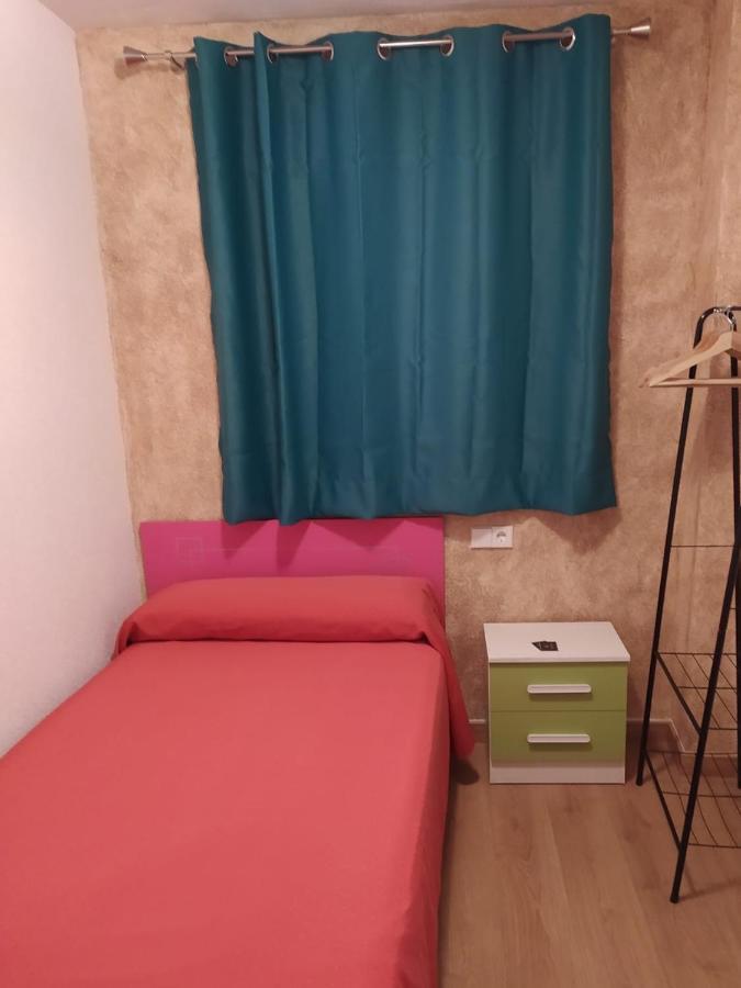 Single Room Private Bathroom